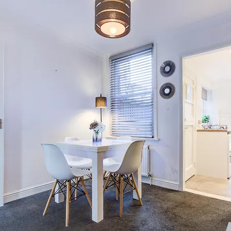 'Number 11' Central Colchester - Super Convenient 2 X Double Bed 1 X Single Bed Cottage Plus Office & Garden, 8 Min Walk Nth Station & Town Ctr, 2 Min Walk Local Shops & Restaurants Exterior foto