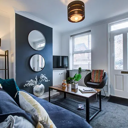 'Number 11' Central Colchester - Super Convenient 2 X Double Bed 1 X Single Bed Cottage Plus Office & Garden, 8 Min Walk Nth Station & Town Ctr, 2 Min Walk Local Shops & Restaurants Exterior foto